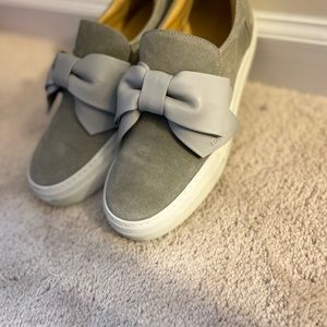 Buscemi 40mm Bow Suede Leather Skate Sneaker